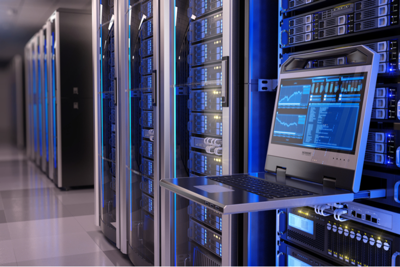 Server and data center environment for infrastructure continuity support